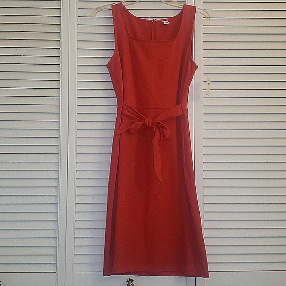 🎀NWT Red Bow tie front sleeveless dress - Old Navy